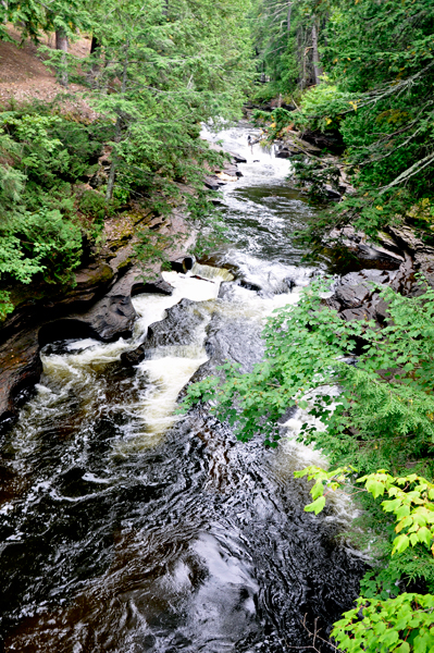 potholes in the Presque Isle River